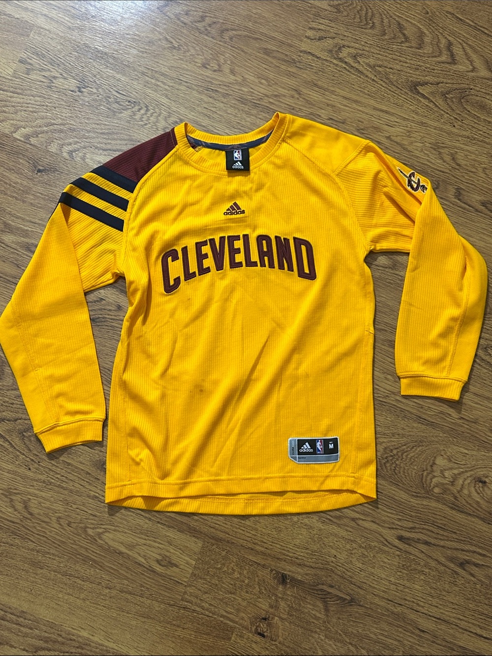 Adidas Cleveland Cavs Crewneck